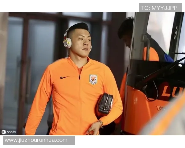 鲁能与建业激战正酣精彩比赛直播全程回顾与分析